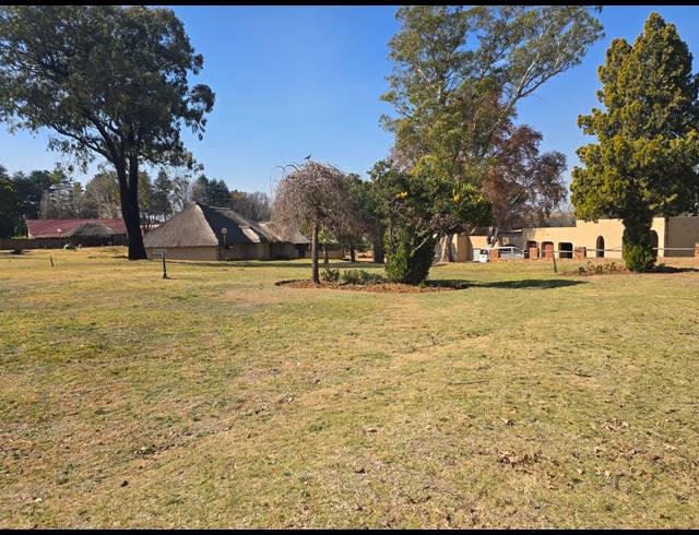 4 BEDROOM HOUSE FOR SALE IN KOOKRUS